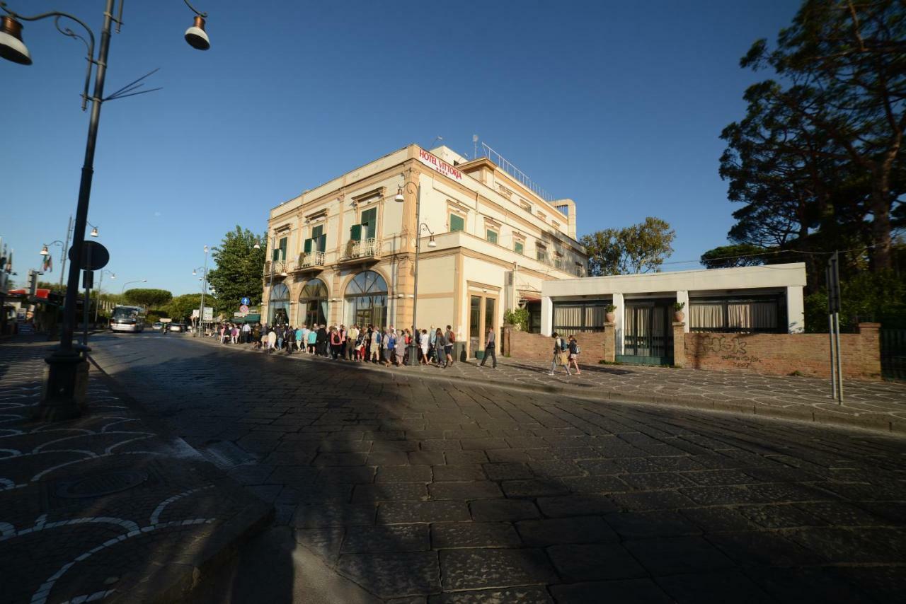 Hotel Vittoria Pompei Exterior foto