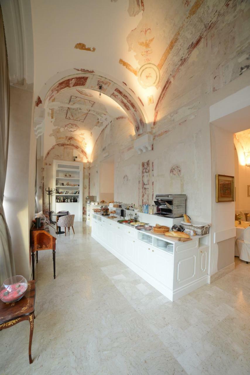 Hotel Vittoria Pompei Exterior foto